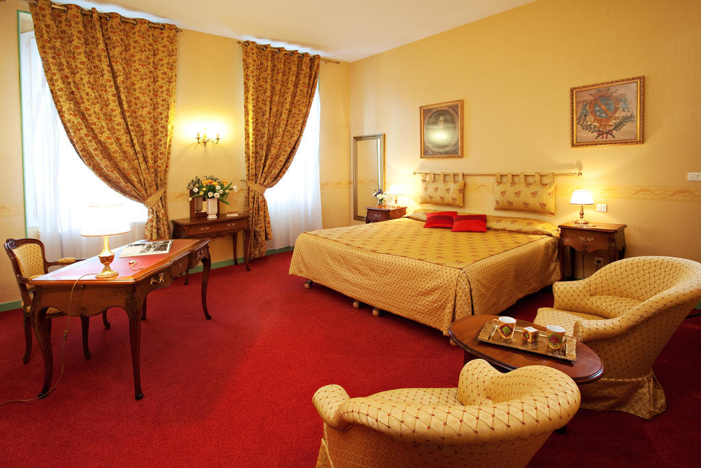 Hotel Riquet Tolosa Esterno foto